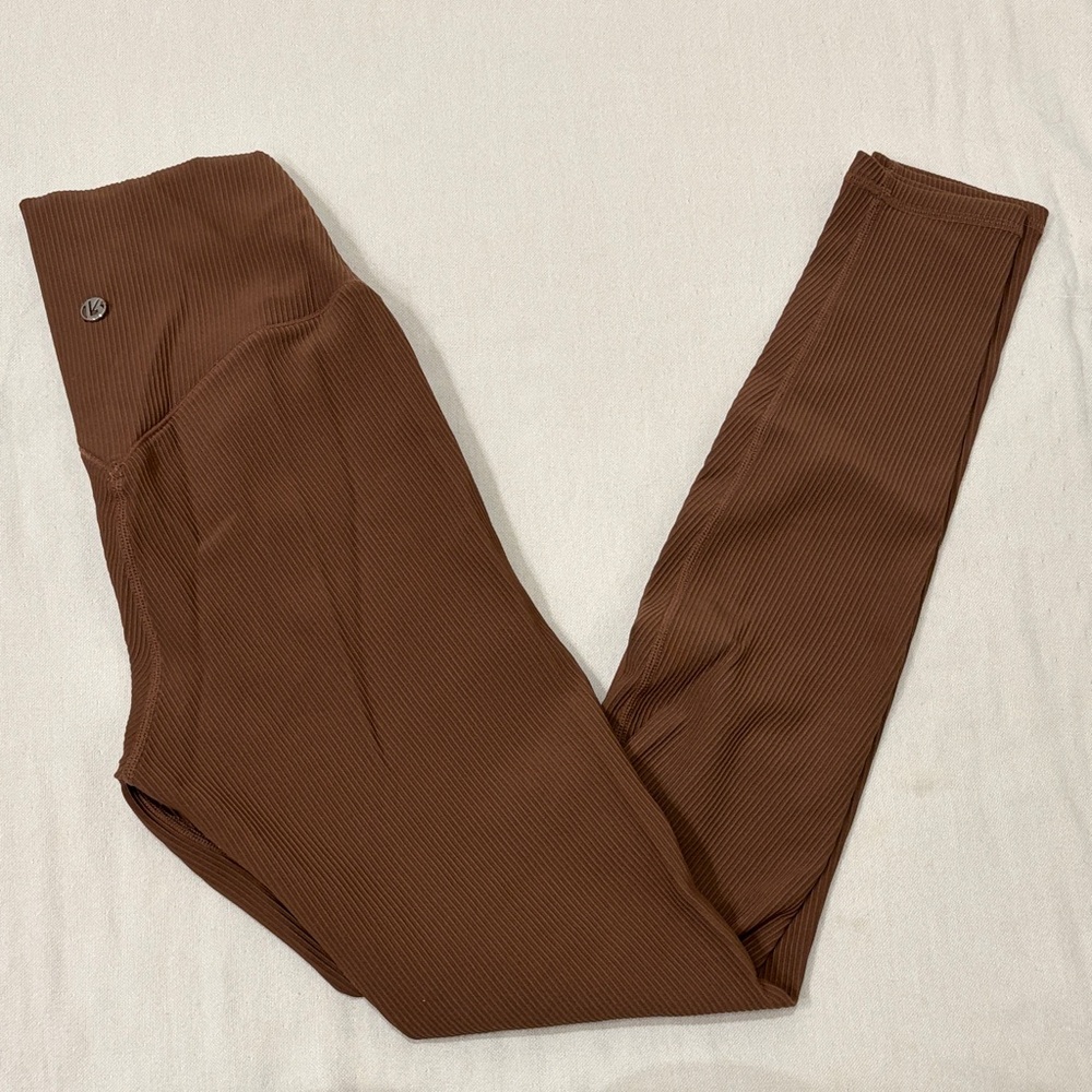 BuffBunny Ribbed High-Waist Leggings in Brown